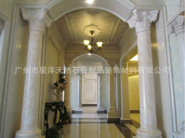 有橫梁的天花板該如何安裝石膏線條？